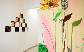 Apto 301 - Remodelado, iluminado y buena vista - Casa Orquídeas
